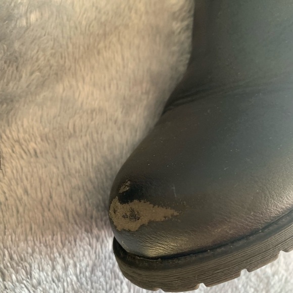 Steve Madden Gold Buckle Knee High Black Boots - Picture 3 of 7